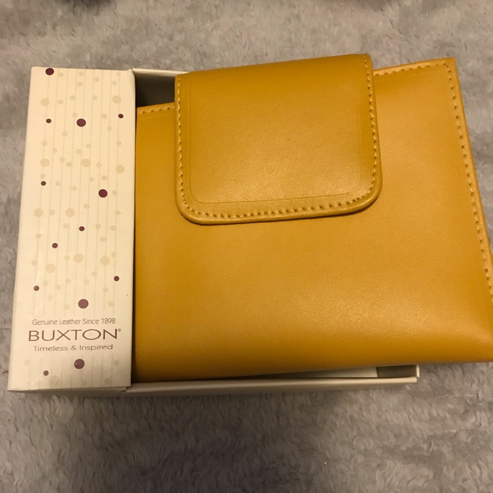 Buxton wallet mustard yellow